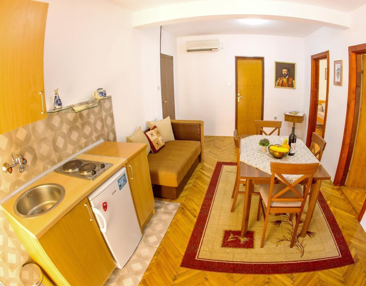 Apartments Angela Budva Exterior photo